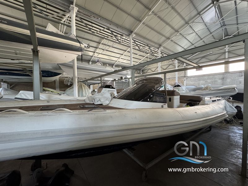 Cantieri Magazzu M-GT 9