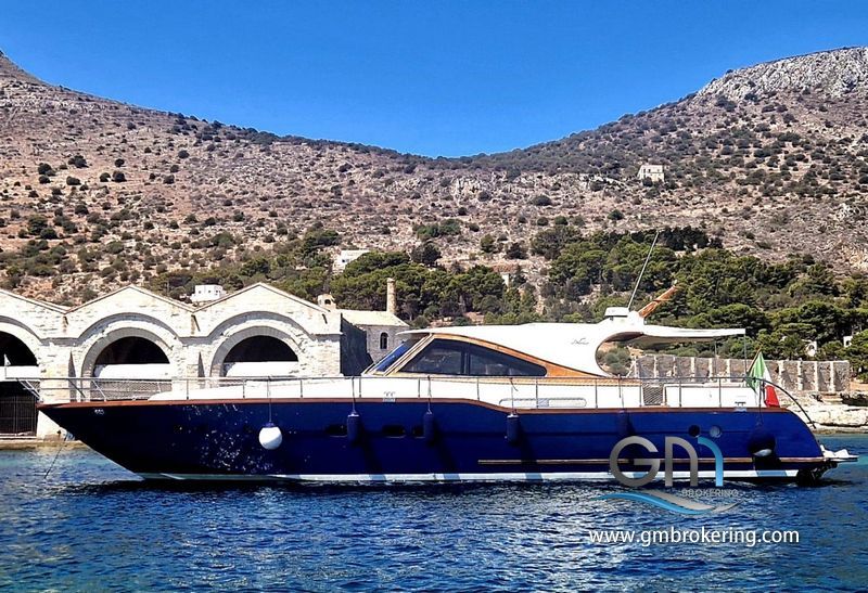 Navalia 58 Romantica